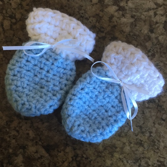 Baby mitts - Picture 2 of 4